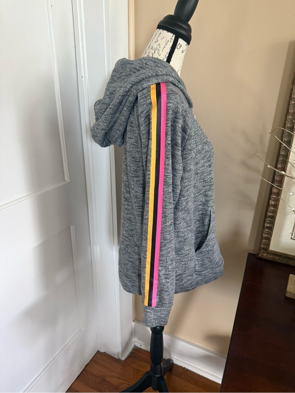 Le Superbe Women's 'No Bad Days' Gray Zip Hoodie with Pink & Yellow Stripes - Picture 2 of 11